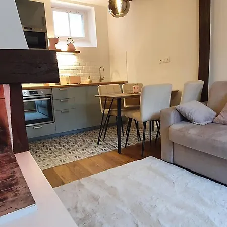Week In Paris, 2 Pieces Hyper-centre Parisien Apartment
